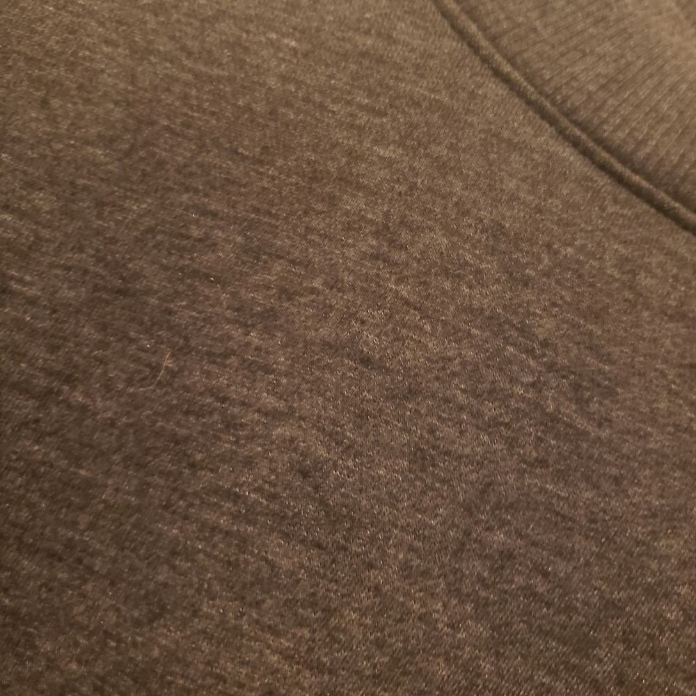Crop Sweater - Picture 2 of 3
